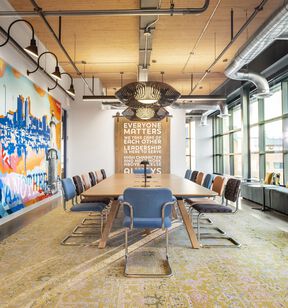 Photo of Insight Global Corporate Office with FLOR Ou La La shown in Maize