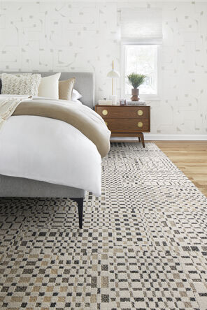 Lifestyle image of On The Square shown in Eggnog