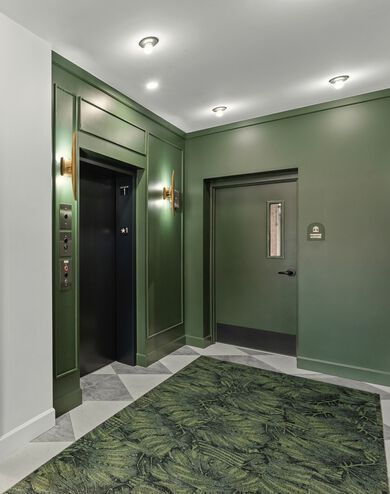 FLOR hospitality image, bedroom showing Palm Reader in Kale