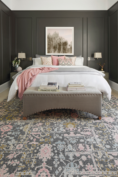 Bedroom showing Ou La La in Quartz