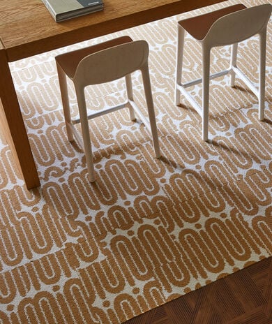 New Trina Turk x FLOR Area Rug Go With The Flow in Butterscotch