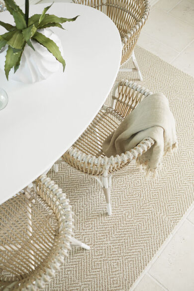 Chair and Table with FLOR Pleats And Thanks area rug shown in Beige