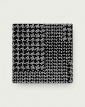 Collins Cottage - Black