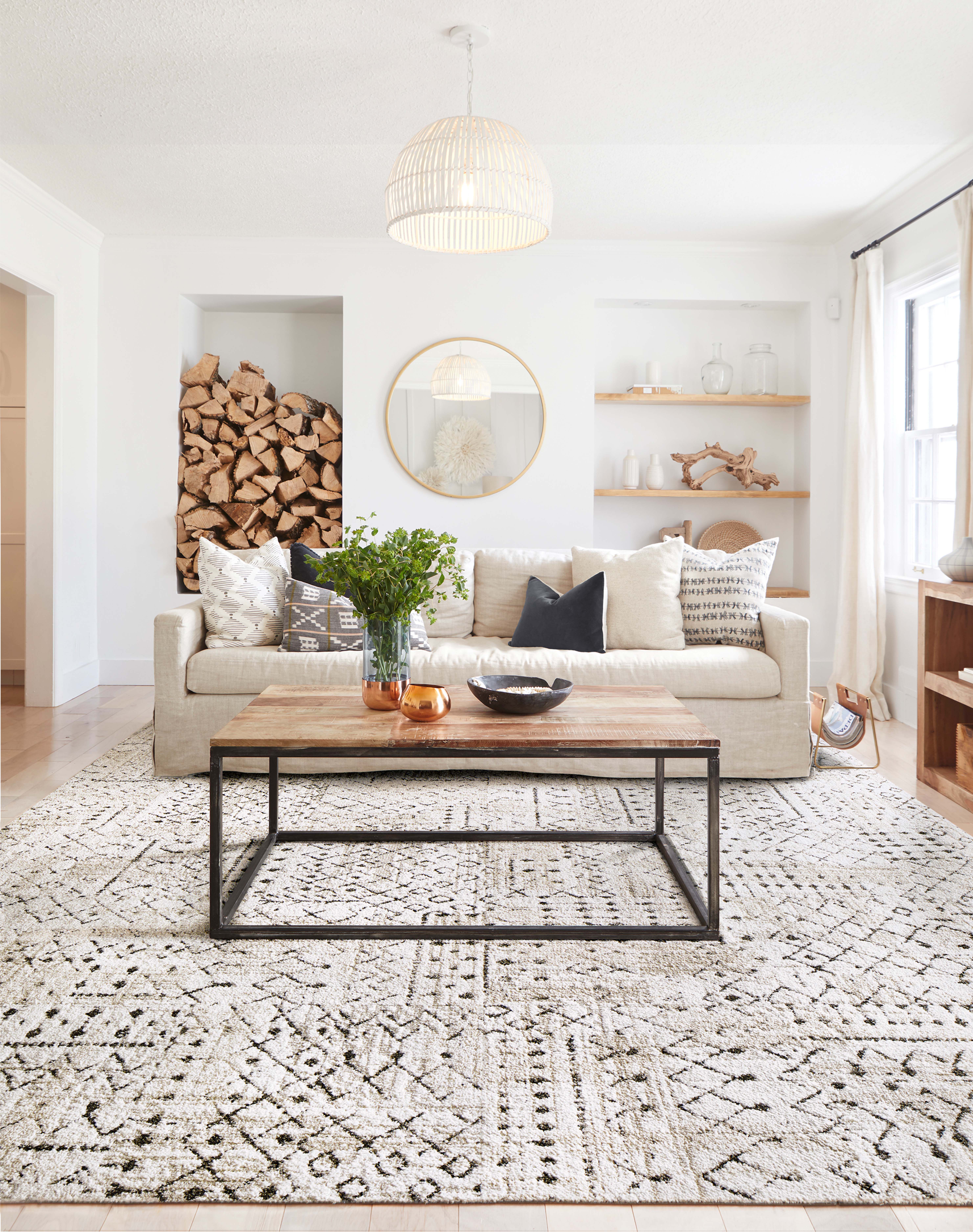 Bright white light for living room outlet
