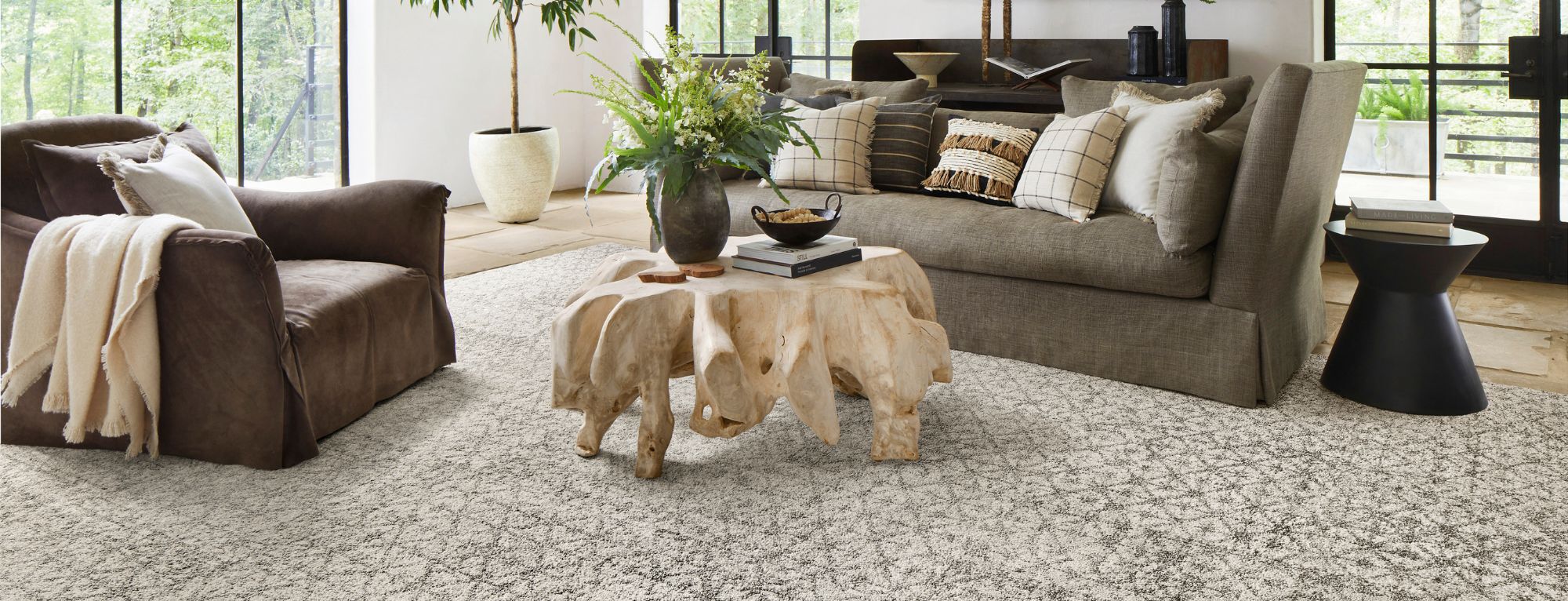 Vintage Vibe - Flint / Silver: Patterned Area Rugs & Carpet Tiles