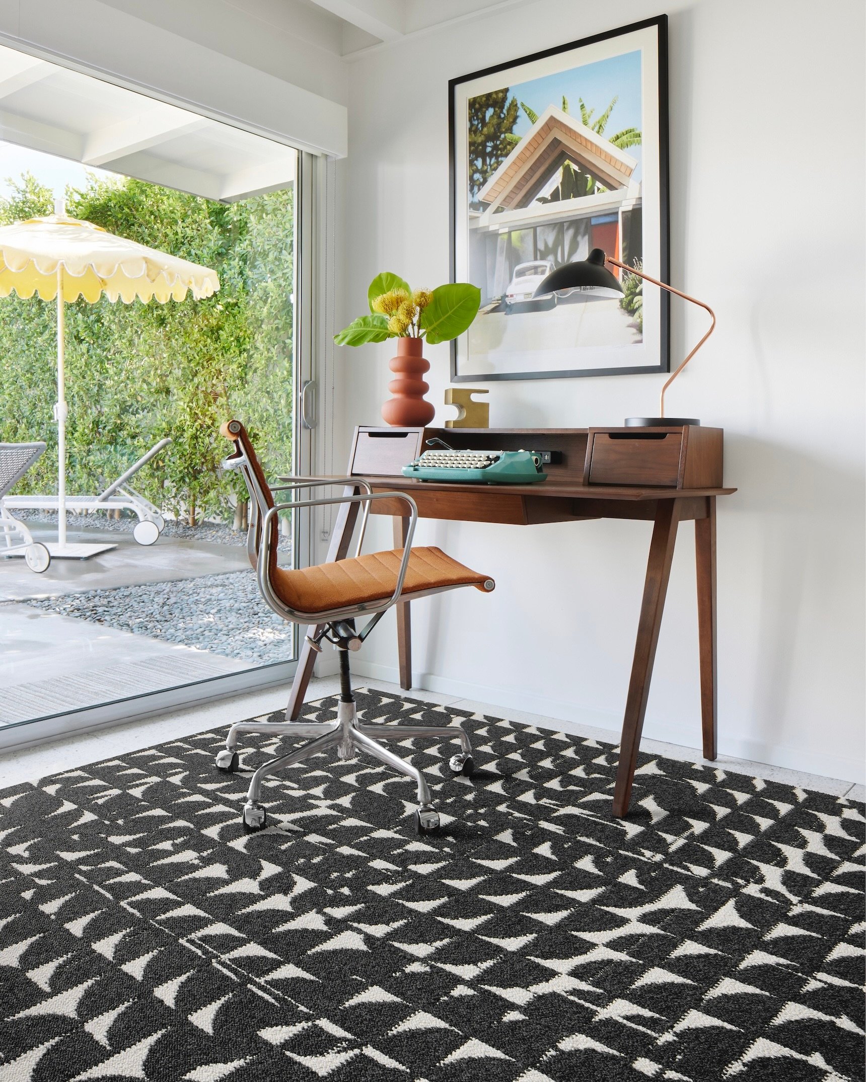 AREA RUGS