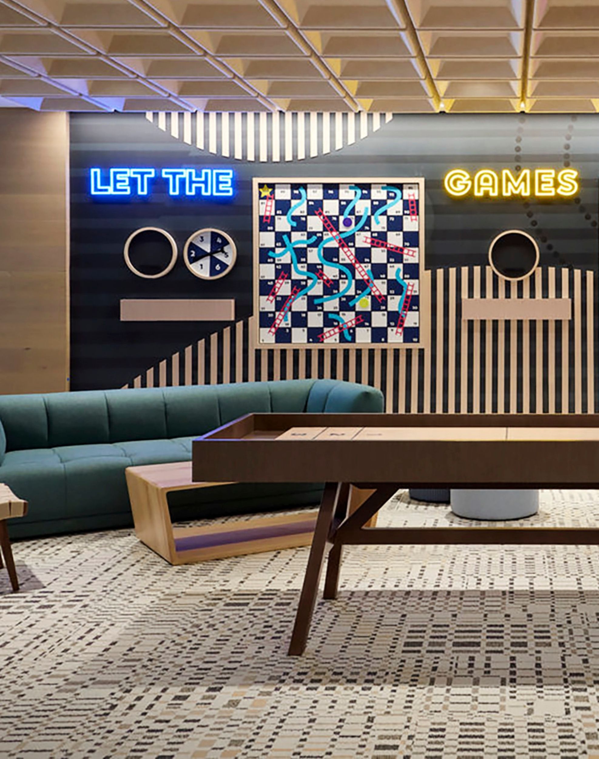 On The Square - Eggnog